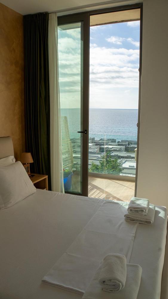 Palm Side Drymades Leilighet *